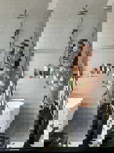 Bilanda - +33780945458, +337-80 94 54 58, 07-80-94-54-58