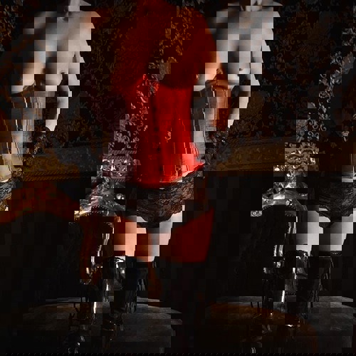 LadyMadeleineDominantampBizarr