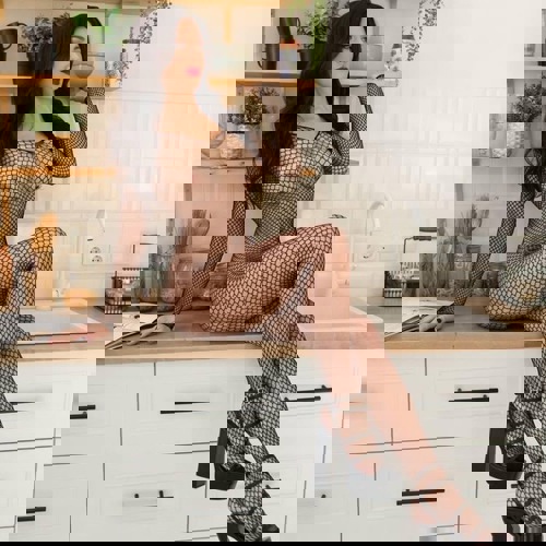 LIANAGANZNEU1 - +4915750084725, +491575-0084725, 01575-0084725