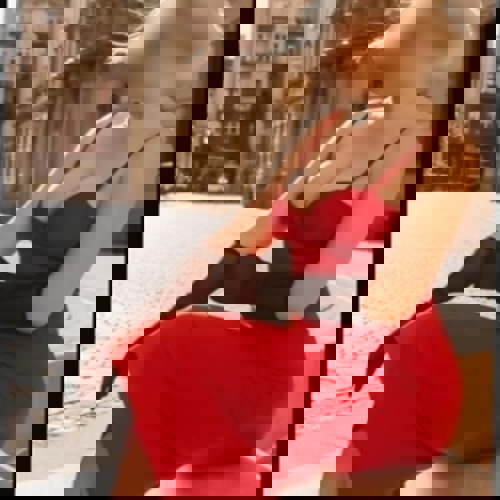 CAROvollbusigeDameTopService