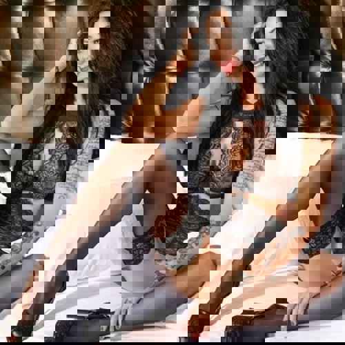 InesLorengeilenymphNEUETELNR1