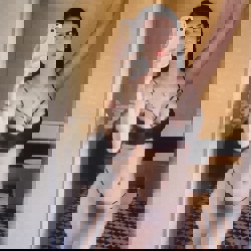 PhuongnurberWhatsAperreichbar - +4984398489995, +498439-8489995, 08439-8489995