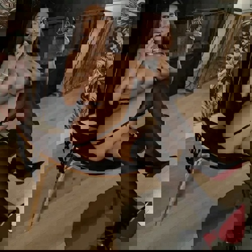 AngelaAuchDominaService