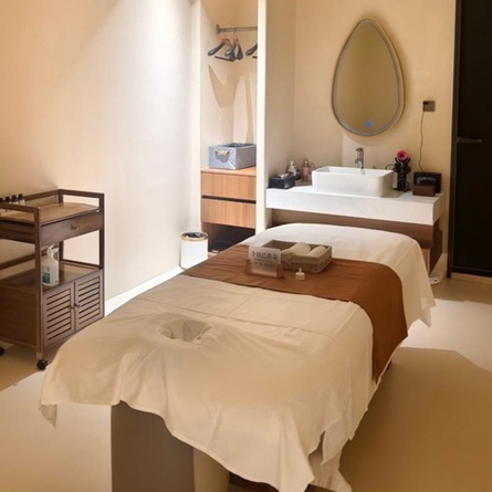 asiatopMassagebtobmitgroemBusen