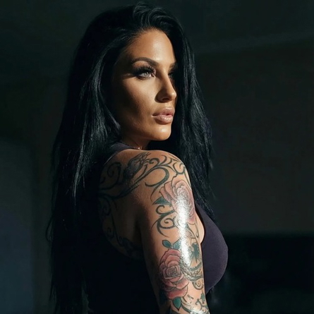 CurvyChayenneNURWHATSAPP