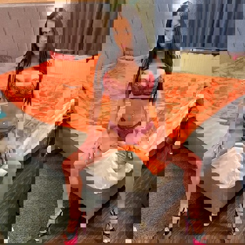 AdelaNeunurHausHotelbesuch - +4915511370440, +4915511-370440, 015511-370440