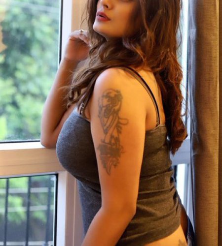 SoniaBatra - +971580055555, +97158-005 5555, 058-005-5555